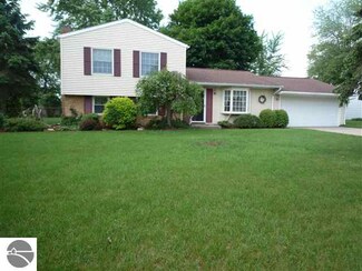 206 York St, Saint Louis, MI 48880
