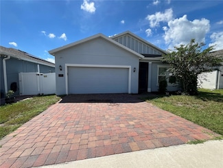 421 Disa Dr, Davenport, FL 33837