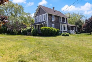 23 Potter Hill Rd, Westerly, RI 02891
