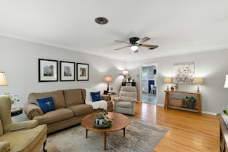 6050 Douglas St, Fort Worth, TX 76114