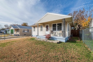 2023 S Ida St, Wichita, KS 67211
