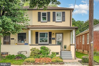 532 N 2nd St, Lemoyne, PA 17043