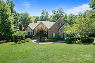 3544 Maple Brook Dr, Denver, NC 28037