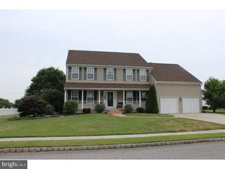 6 Rockwell Ln, Woodstown, NJ 08098