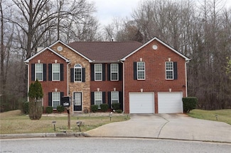8871 Jimmy Lee Cir, Jonesboro, GA 30238