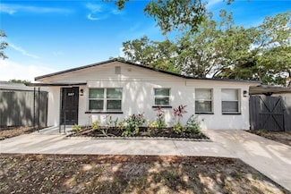 607 N Gary Rd, Lakeland, FL 33801