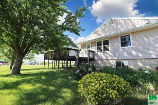 27522 Key Ave, Merrill, IA 51038