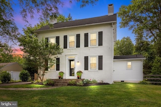 740 Newtown Rd, Warminster, PA 18974