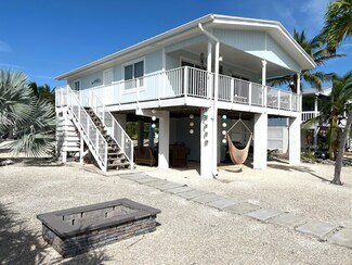 27438 Haiti Ln, Summerland Key, FL 33042