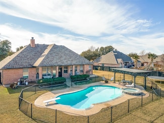 200 Applewood Ln, Haslet, TX 76052