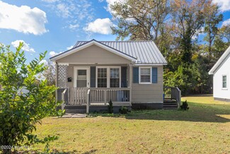 109 Queens Rd, Jacksonville, NC 28540