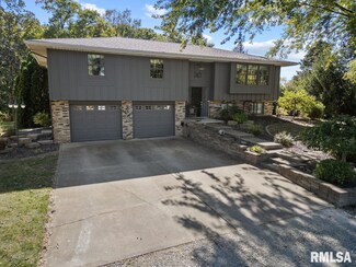 243 E Audubon Hills Dr, Metamora, IL 61548