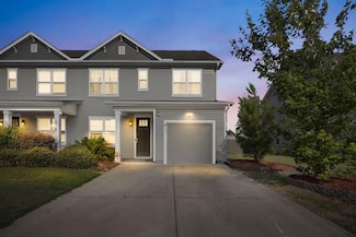 132 Wild Holly Dr, Moncks Corner, SC 29461