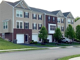 8 Truman Cir, McKees Rocks, PA 15136