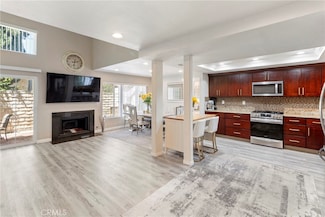 20645 Roscoe Blvd Unit G, Winnetka, CA 91306