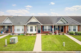 3241 Fieldstone Dr SW, Decatur, AL 35603