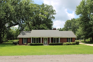 5231 Shady Dr, Millbrook, AL 36054