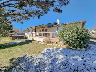 3135 Laurelwood Ln, Sevierville, TN 37862