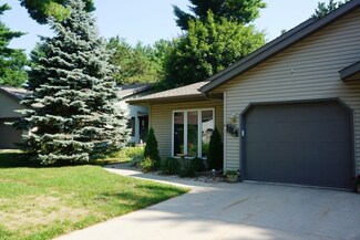 1114 Forest Ln, Prairie Du Sac, WI 53578