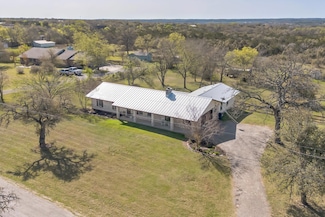718 Post Oak Dr, Dripping Springs, TX 78620