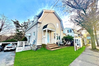 119 Highland Ave, Salem, MA 01970