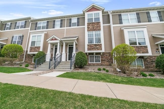11300 Sandcastle Dr Unit C, Woodbury, MN 55129