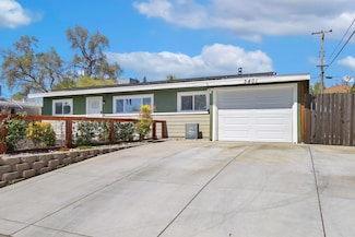 3401 Davidson Dr, Antelope, CA 95843