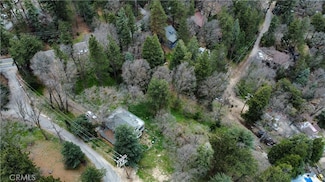 757 Scenic View Dr, Crestline, CA 92325