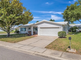 9202 41st St N, Pinellas Park, FL 33782