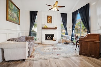 2814 Lois Ln, Rowlett, TX 75088