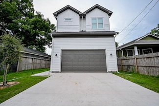 1415 E 35th St, Houston, TX 77022