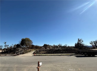 3130 Old Coach Dr, Camarillo, CA 93010