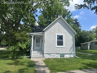 101 Morrell St, Yale, MI 48097
