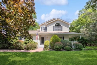 735 Deerfoot Path, Cutchogue, NY 11935