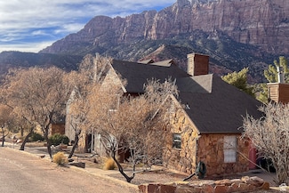 88 Stone Mountain Rd Unit 104B, Springdale, UT 84767