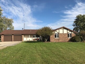 10910 E County Road 400 S, Selma, IN 47383