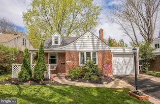 2233 Charles St, Glenside, PA 19038