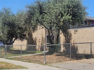 5 E Saginaw Way, Fresno, CA 93704