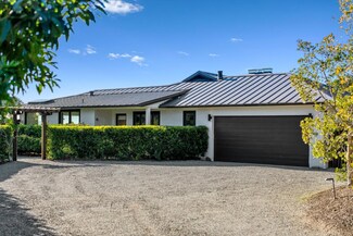 26206 Mesa Dr, Carmel, CA 93923