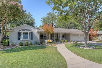 4209 Selkirk Dr W, Fort Worth, TX 76109