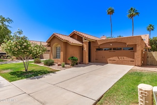 1214 W Sand Dune Dr, Gilbert, AZ 85233