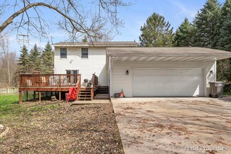 5186 Ada Dr SE, Ada, MI 49301