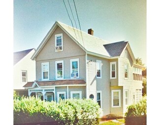 672 Chelmsford St, Lowell, MA 01851