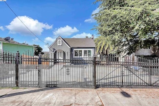9431 Thermal St, Oakland, CA 94605