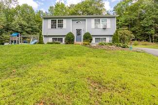 355 Meadow Hill Rd, Greene, ME 04236