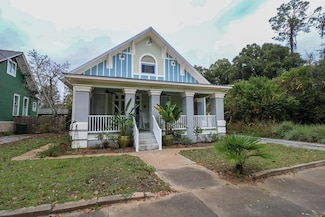 526 Academy St, Bainbridge, GA 39819