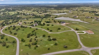 7449 Royal Winchester Dr, Cleburne, TX 76033