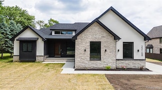 22168 Beck Rd, Northville, MI 48167