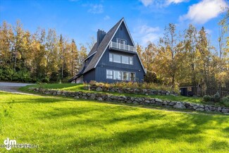 11101 Snowline Dr, Anchorage, AK 99507
