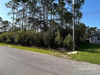 6654 Bluefish Rd, Navarre, FL 32566
